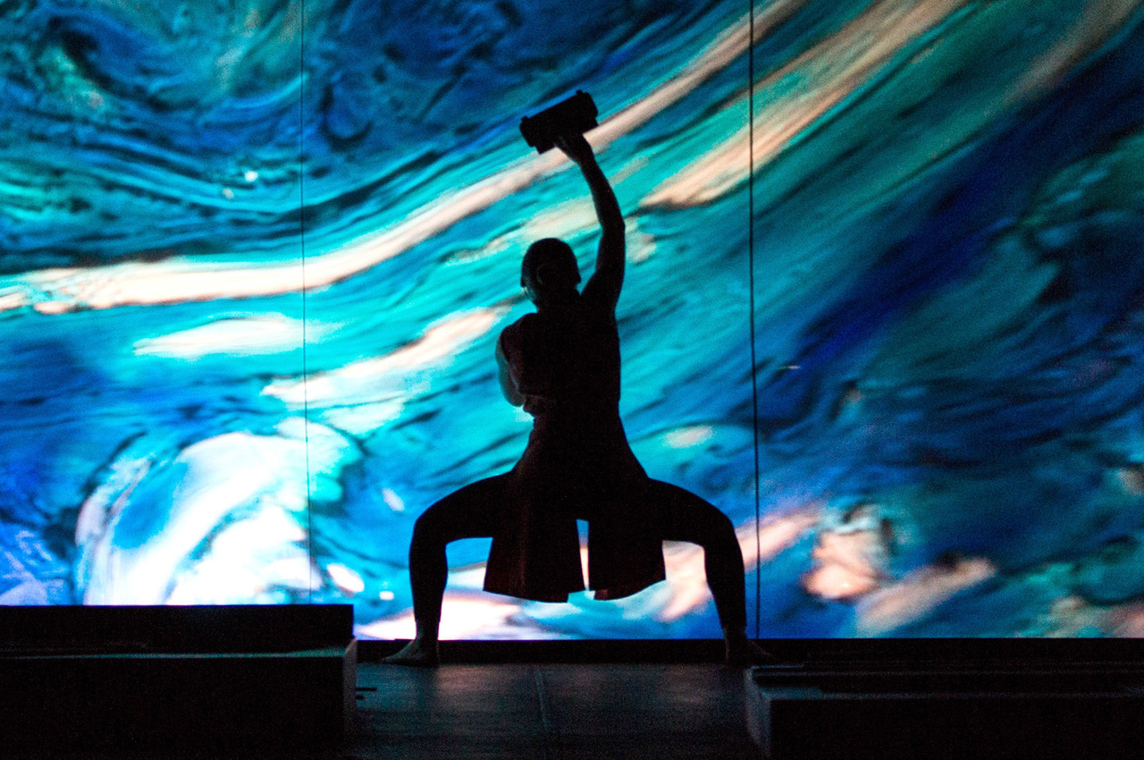 Teatro in Tasca/ Moun. Brought to you by foam and waves