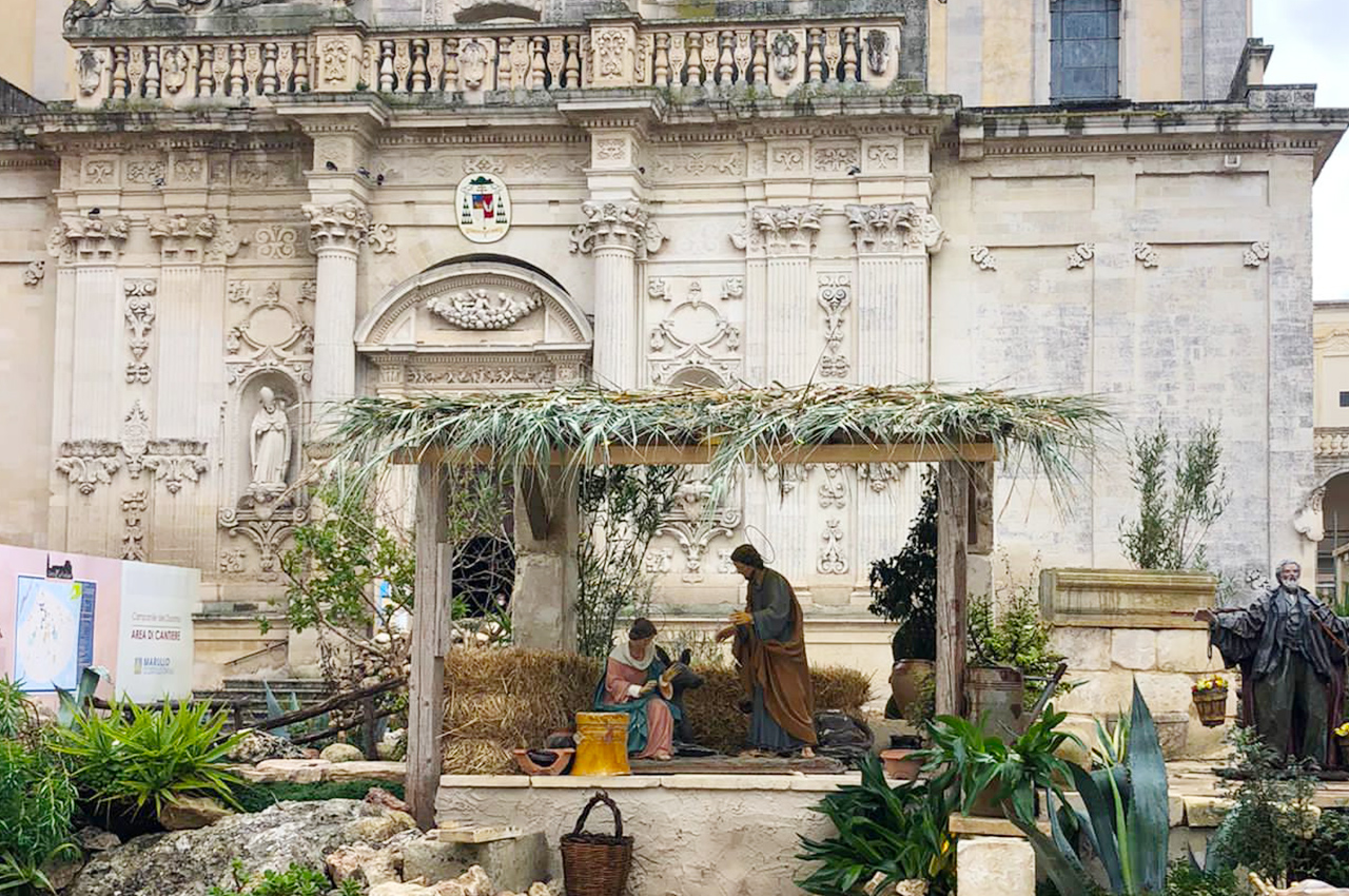 The artistic nativity scene in Piazza Duomo