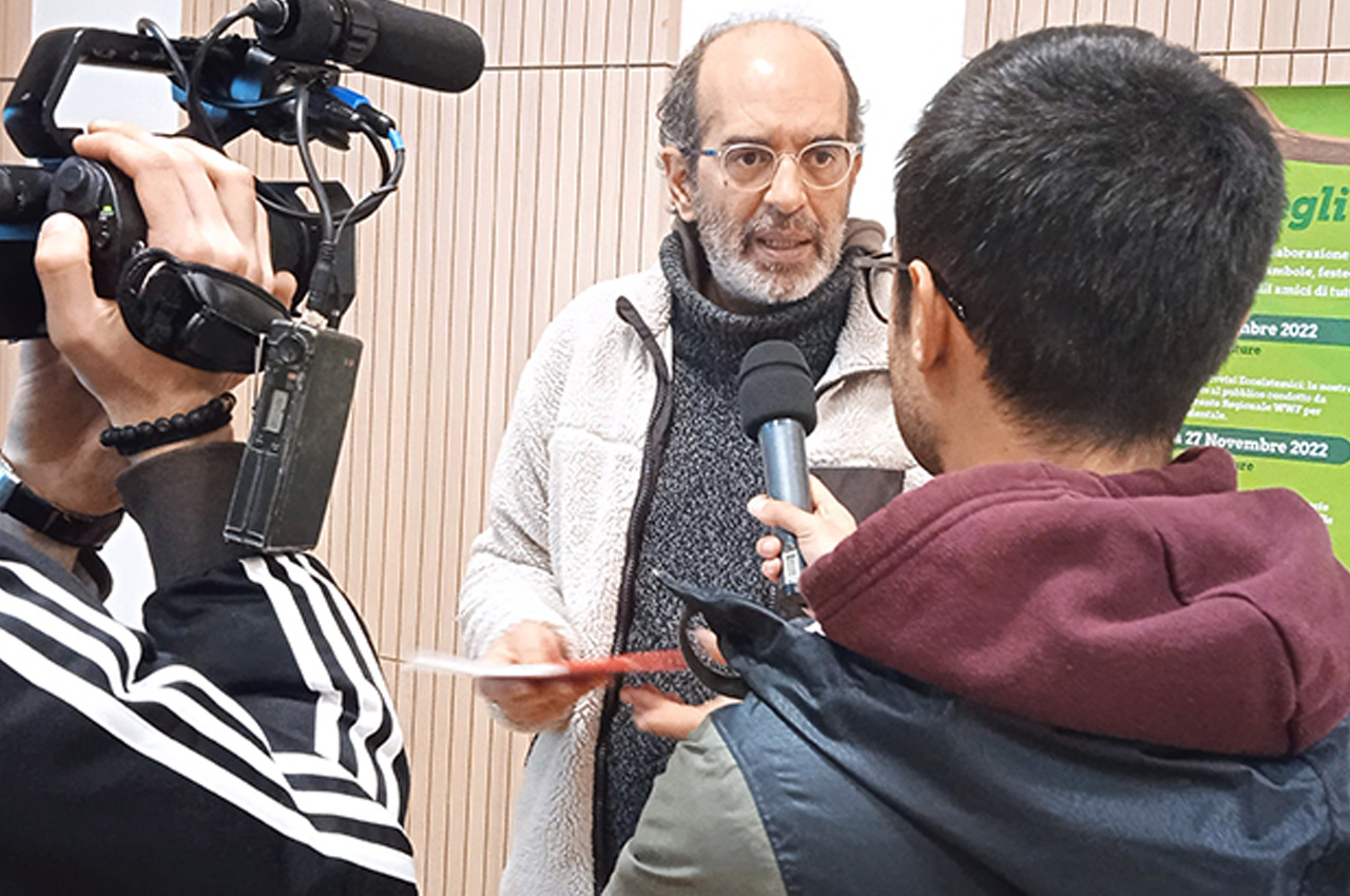 Le mani e l’ascolto/ Andrea Cramarossa, Francesco Del Prete e Emanuele Coluccia