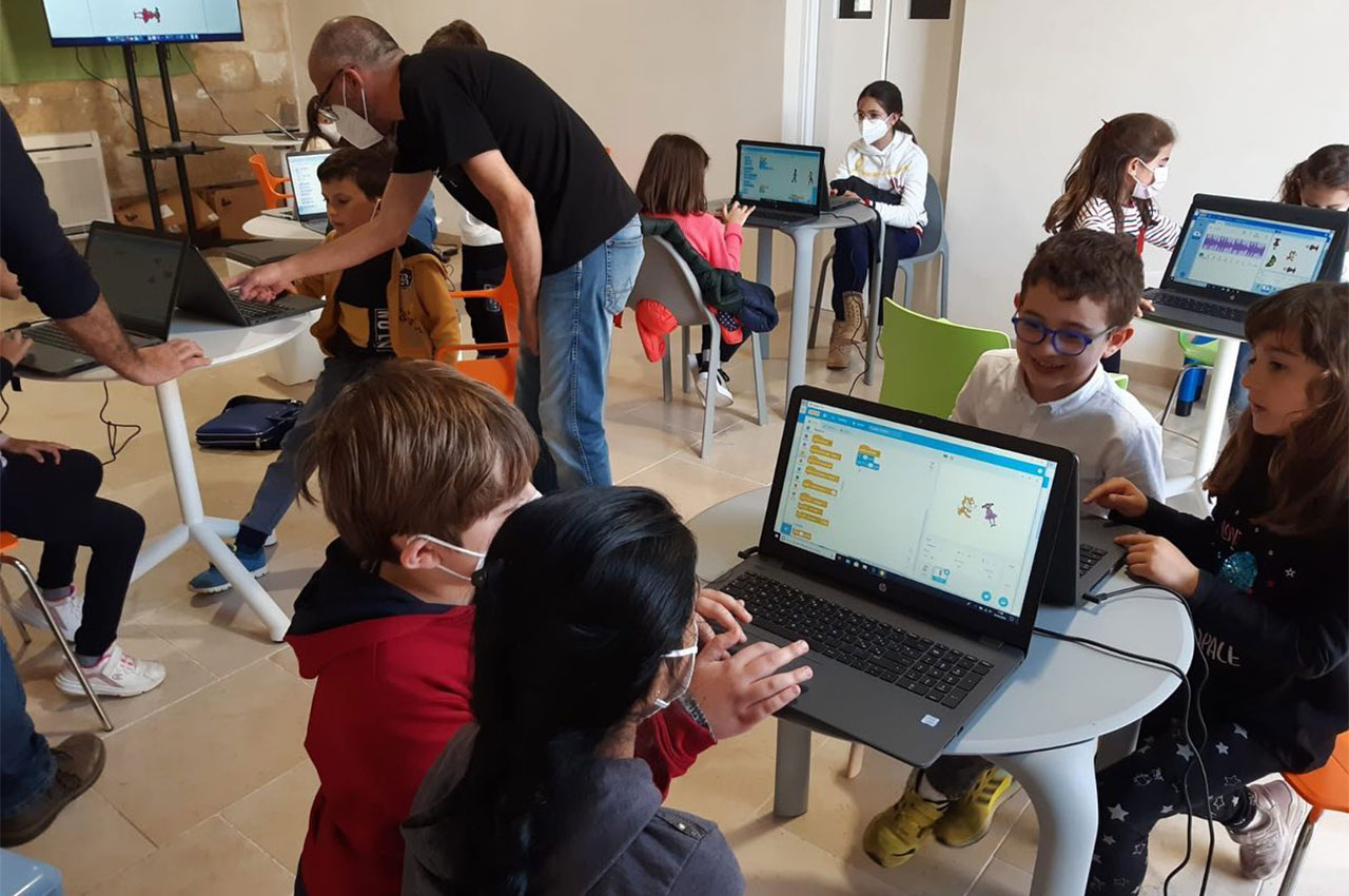 Conversazioni sul futuro/Edu_Care