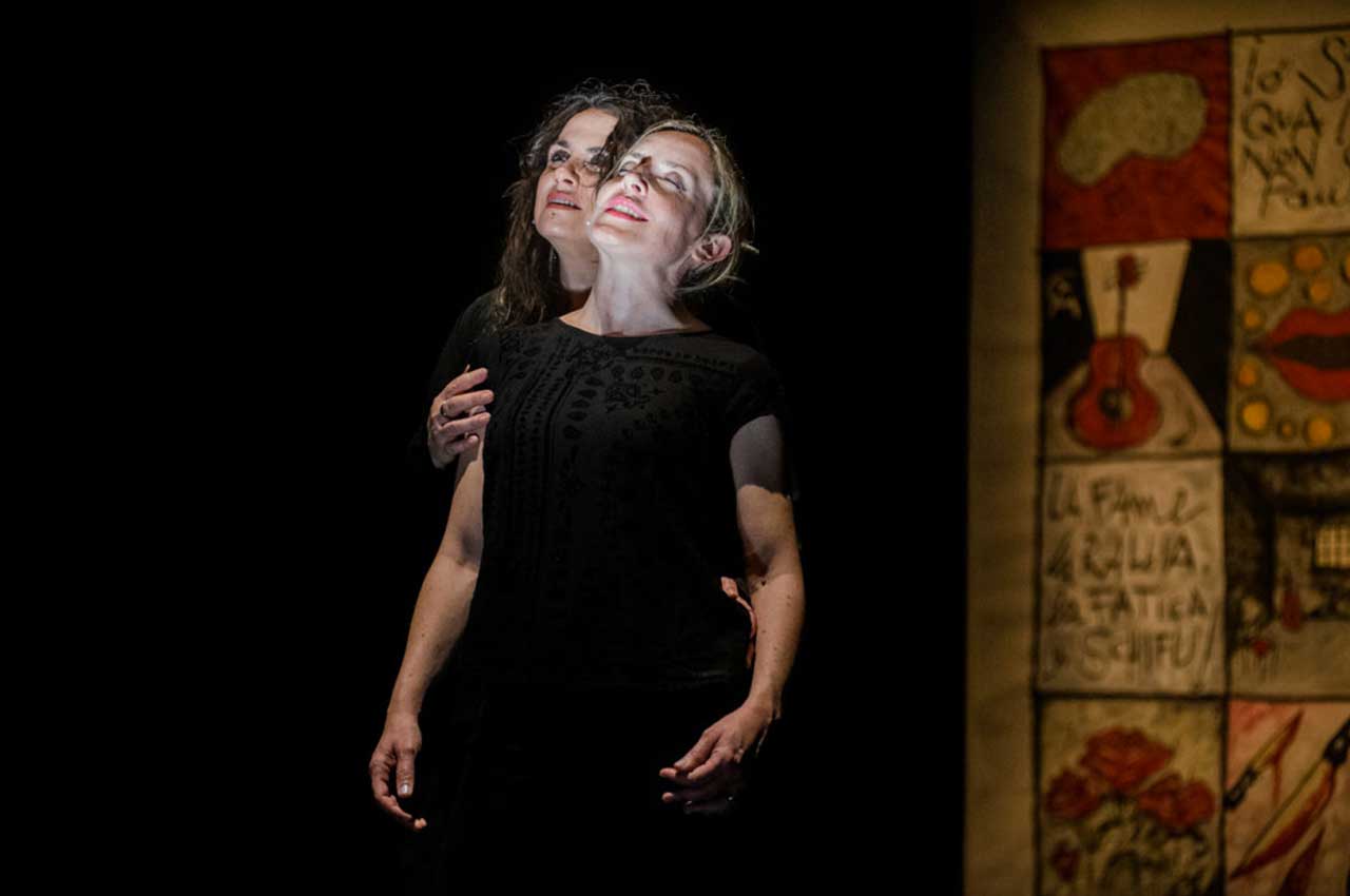 Teatro dei luoghi/ROSA ROSE I CORPI LE VOCI