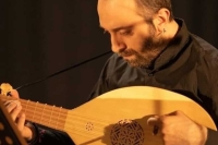 Journey among the lutenists of the Renaissance/ Andrea Cataldo