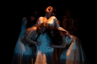 Break In Theatre/ Heroides. Letters of mythical heroines from antiquity to the present