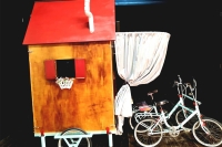 Kids/ Casa mobile a pedali