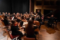 Oles/ Music is woman!