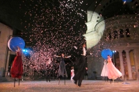 Now is the time/Valse