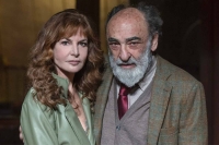 Veniamoci incontro a teatro/ The Tuesday Lady